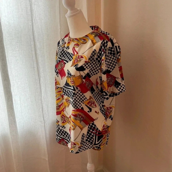 Red, Black, Gold Galinda Wans La Chine Petites Patterned Short Sleeve Top 12P - Picture 2 of 9